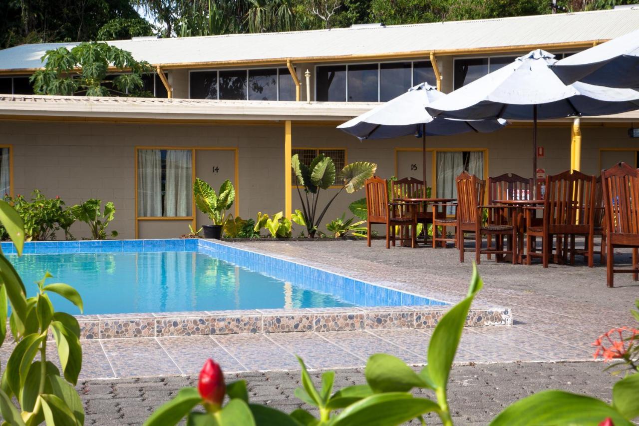 Huon Gulf Hotel Лае Екстериор снимка